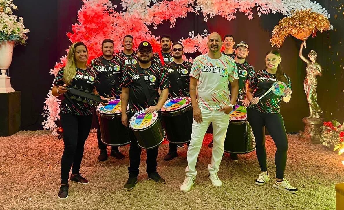Samba Parade - Bateria Show